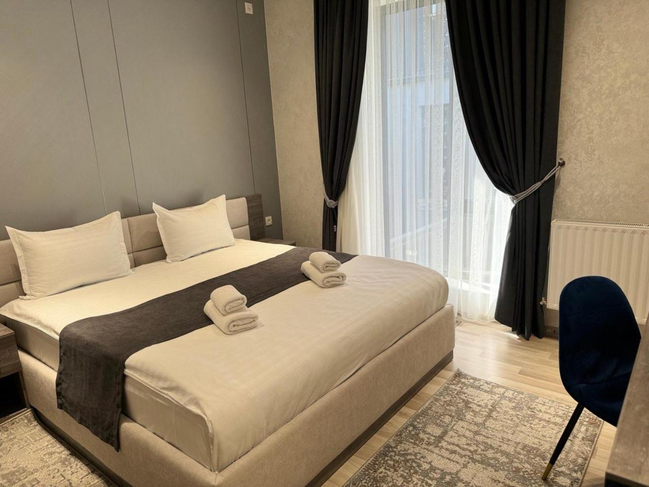 Beshchinor Hotel Tasjkent Buitenkant foto