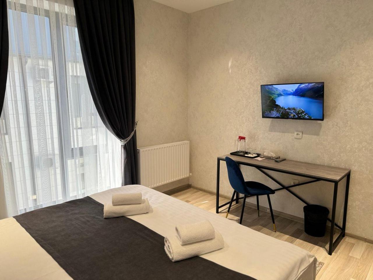 Beshchinor Hotel Tasjkent Buitenkant foto
