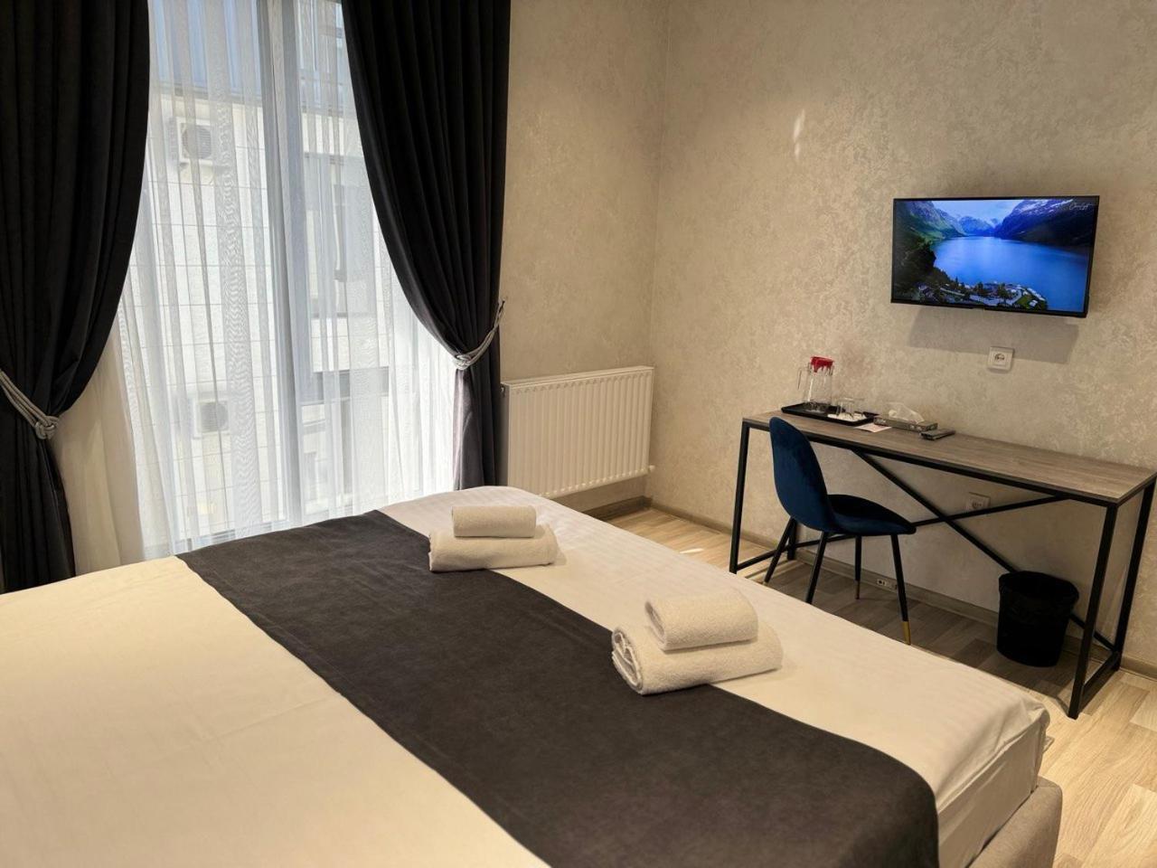 Beshchinor Hotel Tasjkent Buitenkant foto