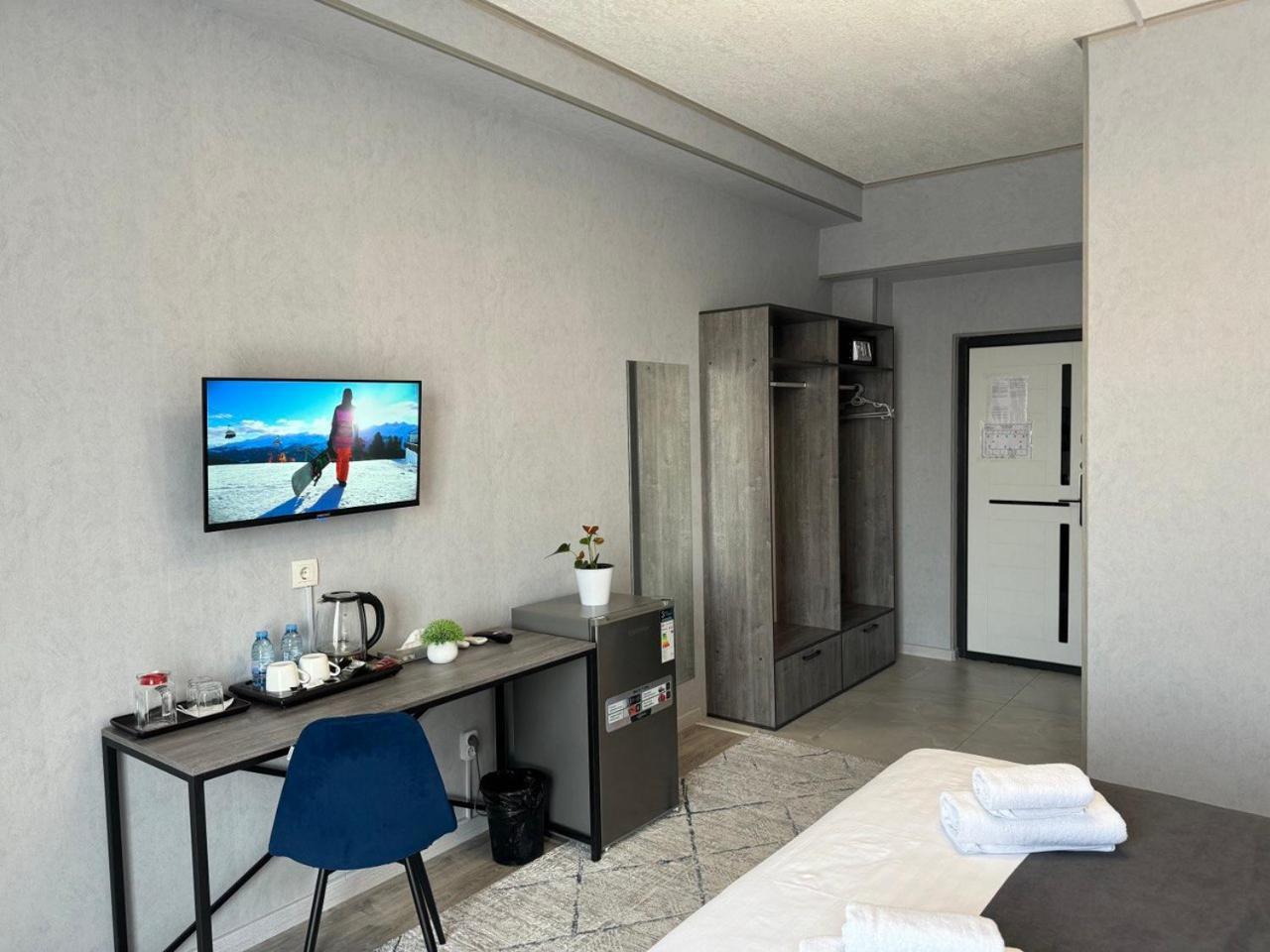 Beshchinor Hotel Tasjkent Buitenkant foto