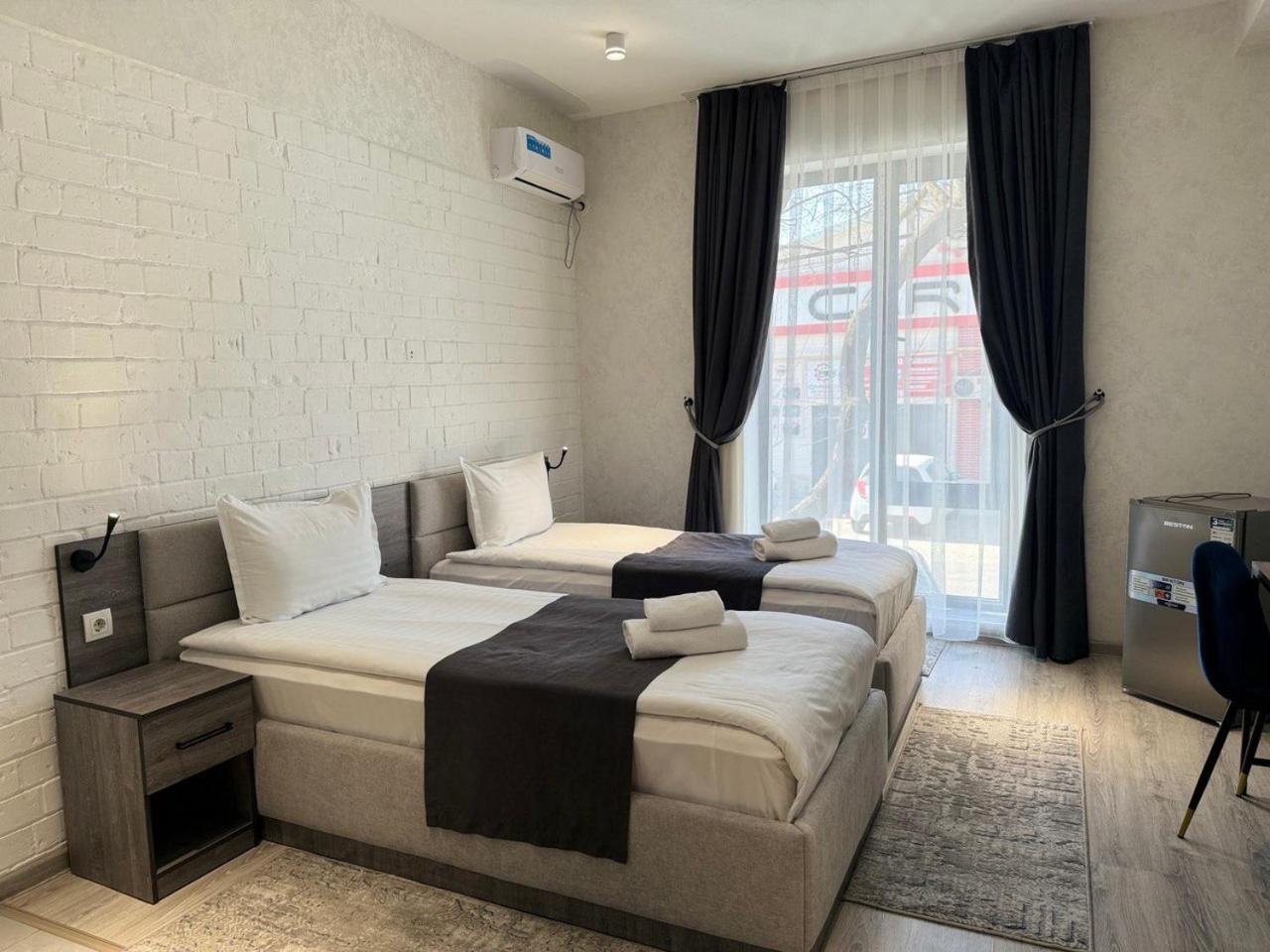 Beshchinor Hotel Tasjkent Buitenkant foto
