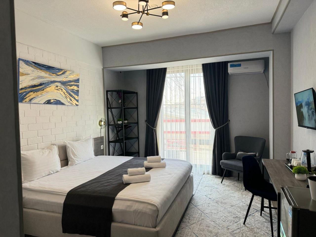 Beshchinor Hotel Tasjkent Buitenkant foto