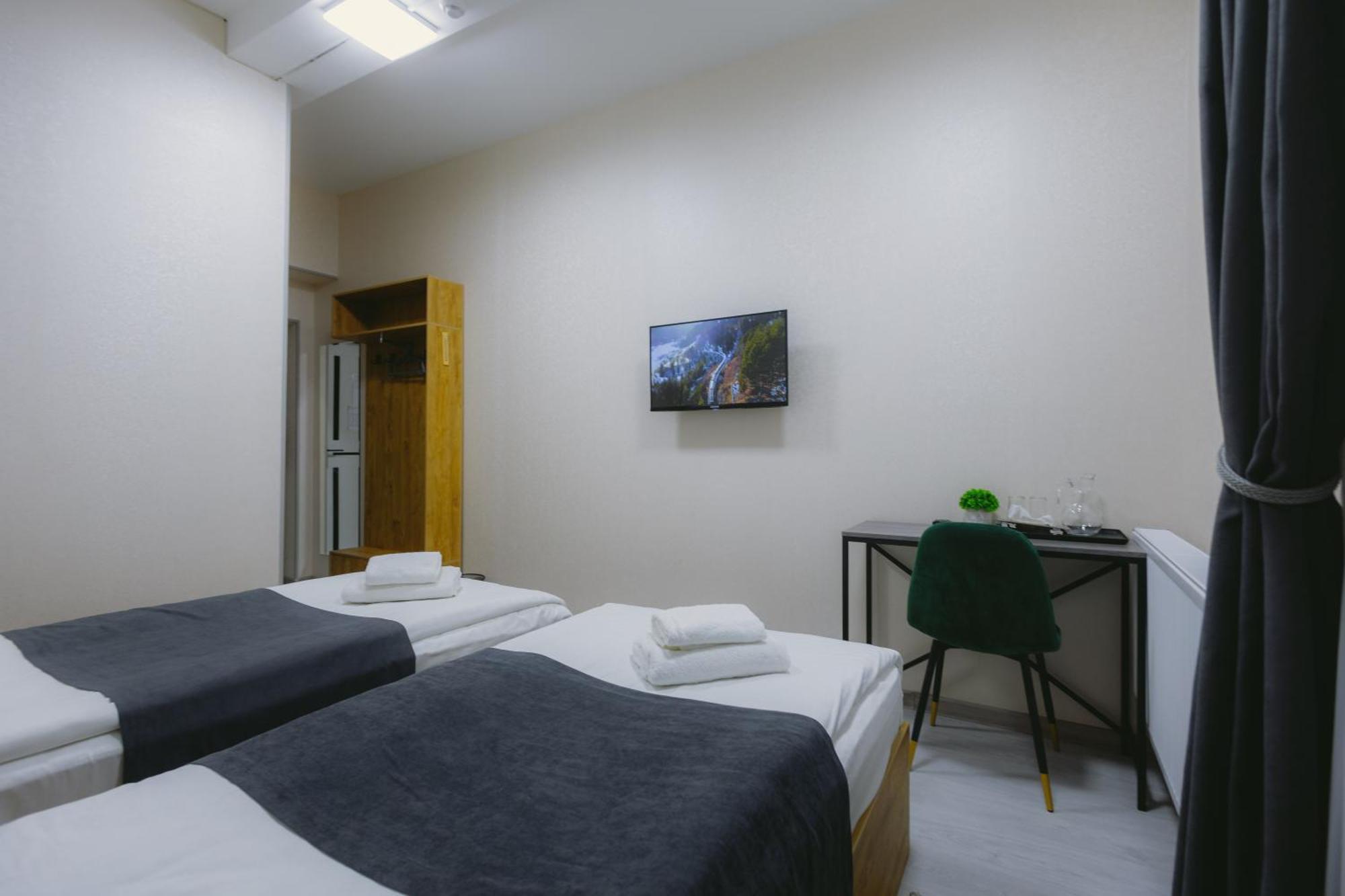 Beshchinor Hotel Tasjkent Buitenkant foto