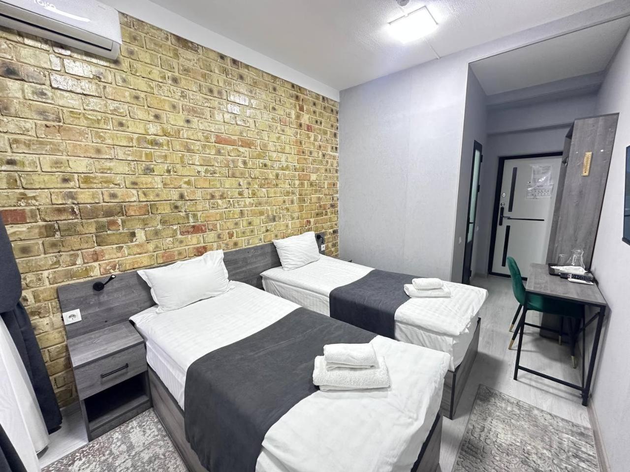 Beshchinor Hotel Tasjkent Buitenkant foto