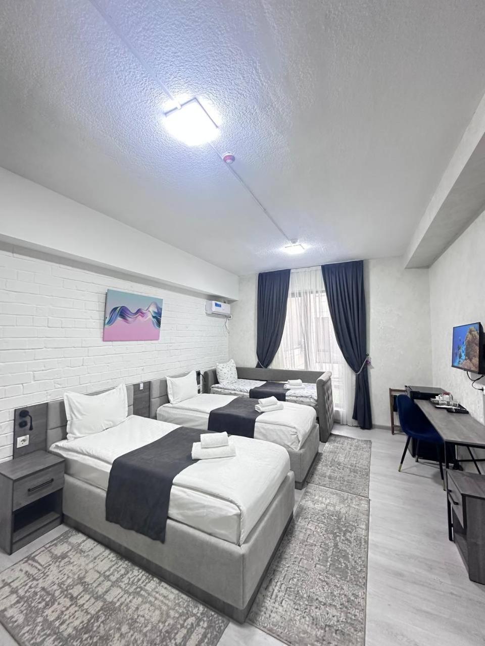 Beshchinor Hotel Tasjkent Buitenkant foto